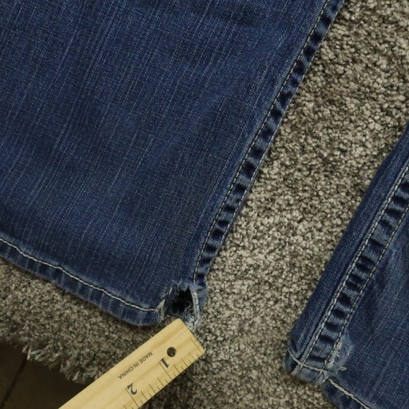 buckle Jeans mens 34X31 tyler Blue Denim Straight Leg Distressed - Picture 11 of 16